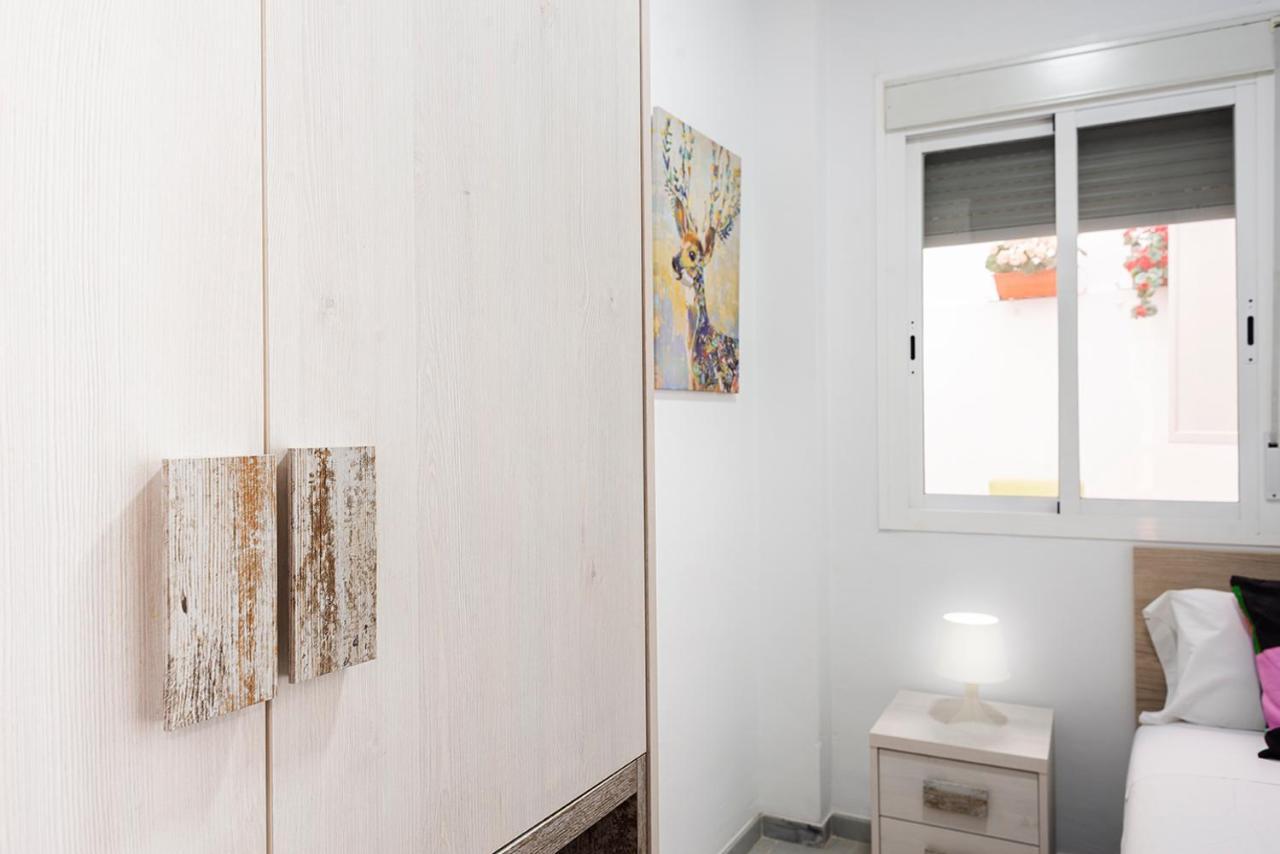 Alohamundi Feria Apartment Seville Exterior photo